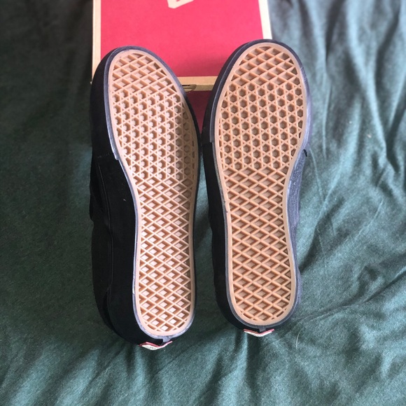 Vans Slip-On Pros - Picture 2 of 6